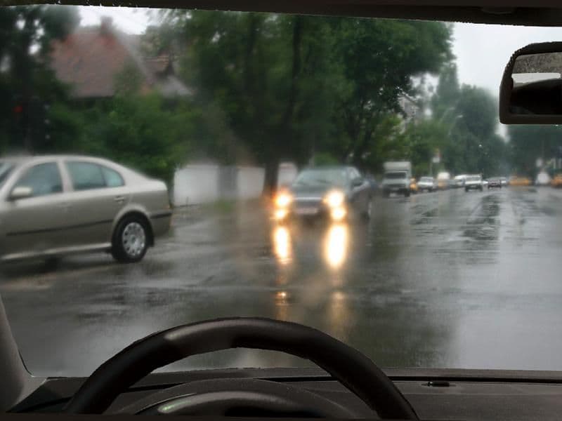 În această situație veți circula cu: În această situație veți circula cu: