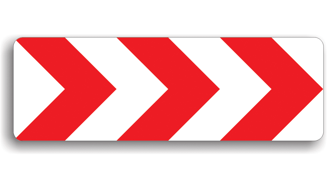 Acest indicator se montează în curbe cu raze mai mici de 100 m, sensul săgeților indicând sensul virajului. Conducătorul trebuie să circule cu viteza de max. 30 km/h în localitate și max. 50 km/h în afara localității, toate manevrele (depășirea, oprirea, staționarea, mersul înapoi, întoarcerea) fiind interzise.