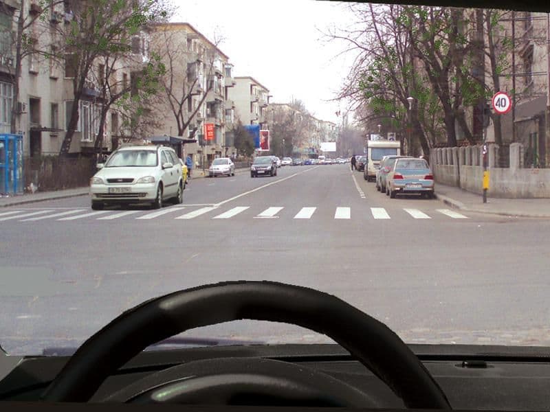 Cum trebuie să procedați dacă virați la stânga? Cum trebuie să procedați dacă virați la stânga?