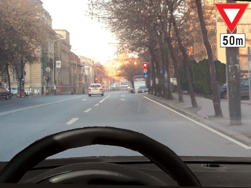 Cum veți proceda în intersecția care urmează? Cum veți proceda în intersecția care urmează?