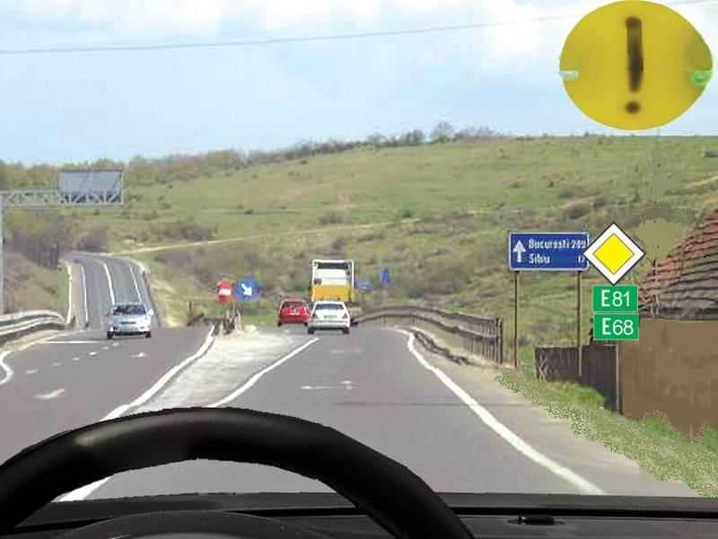Conducătorul autoturismului din imagine va circula cu: Conducătorul autoturismului din imagine va circula cu: