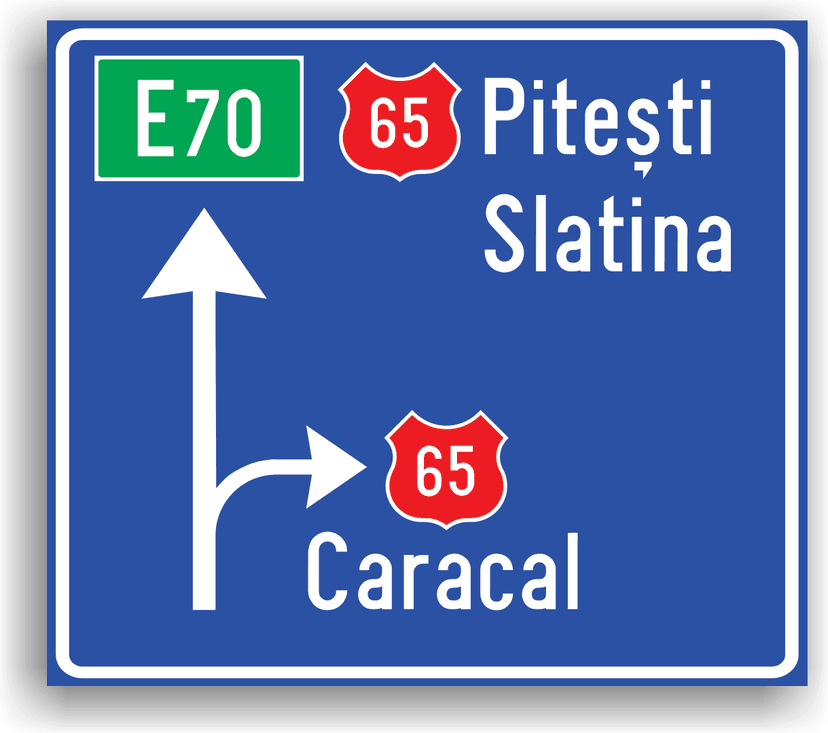 Presemnalizarea direcțiilor la o intersecție de drumuri din afara localității Presemnalizarea direcțiilor la o intersecție de drumuri din afara localității